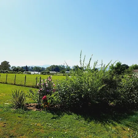 La Maison Au Bout Du Chemin Hébergement de vacances Poey-d'Oloron