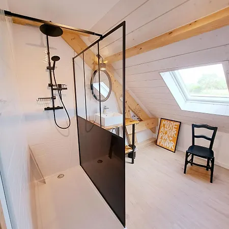 La Maison Au Bout Du Chemin Holiday home *